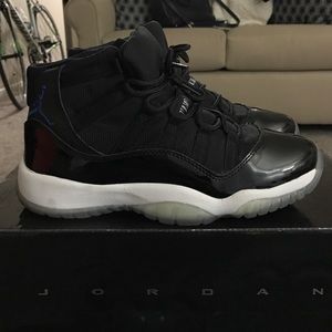 FLASH SALE Air Jordan XI Space Jam sz 5Y/6.5WMNS