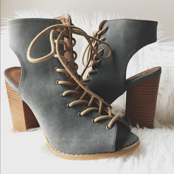 Camilla Lace up Peep Toe Booties - Picture 4 of 7