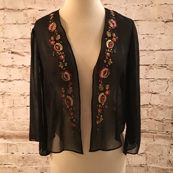 🌸 Vintage Inspired Chiffon Sleeve Shaw 🌸