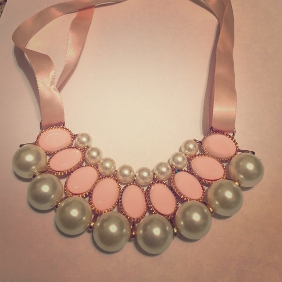 Pink and pearl Necklace