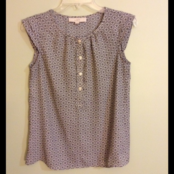 Ann Taylor LOFT shirt