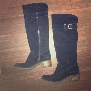 Dillard's size 8 black suede knee high boots