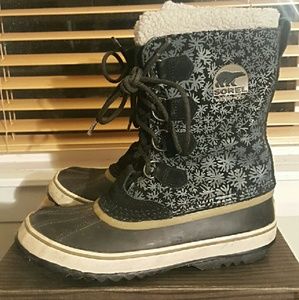 Sorel waterproof suede winter boots