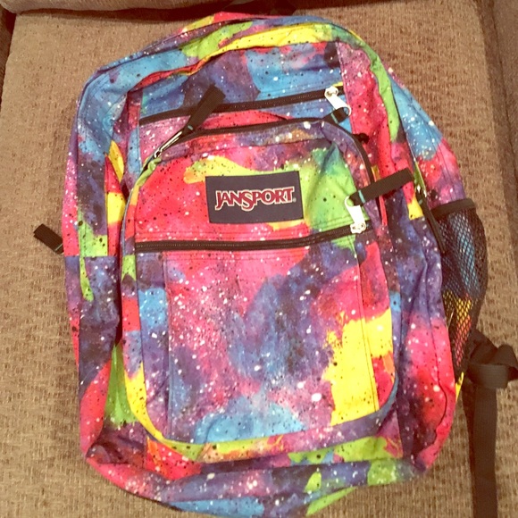 A jansport backpack for dicks hold a lot - Picture 1 of 2