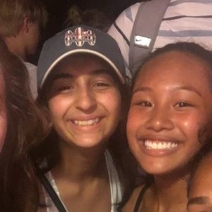 Meet your Posher, Nadia