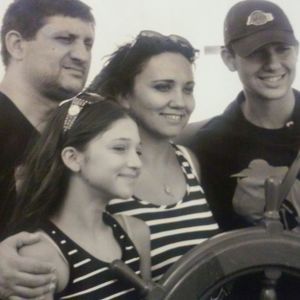 Meet your Posher, Elena