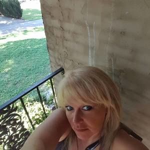 Meet your Posher, Sherri