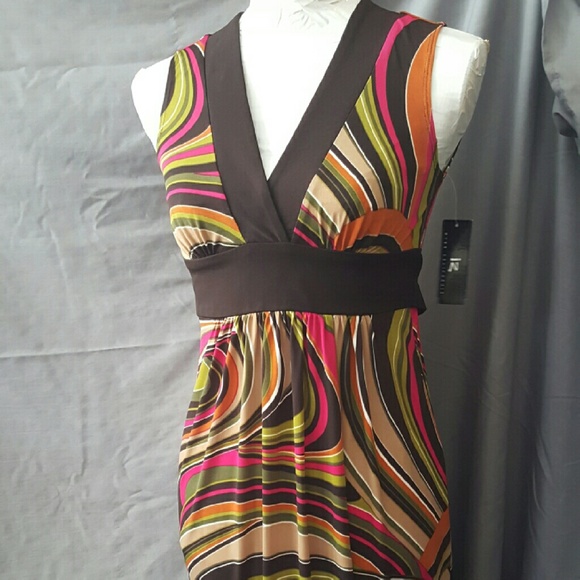 🔷️BNWT IZ Byer Woman's Small Multi color Dress🔷️ - Picture 3 of 3