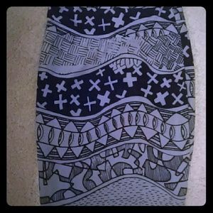 LulaRoe Size Medium Cassie