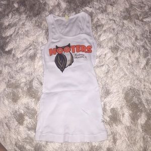 Lower on ♏️❗️ Official Hooters Ribbed Tank Top