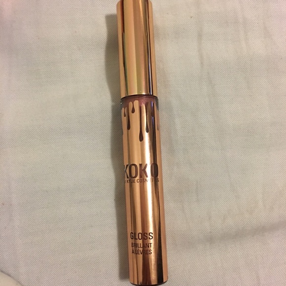 Kylie Cosmetics LE Koko Kellection