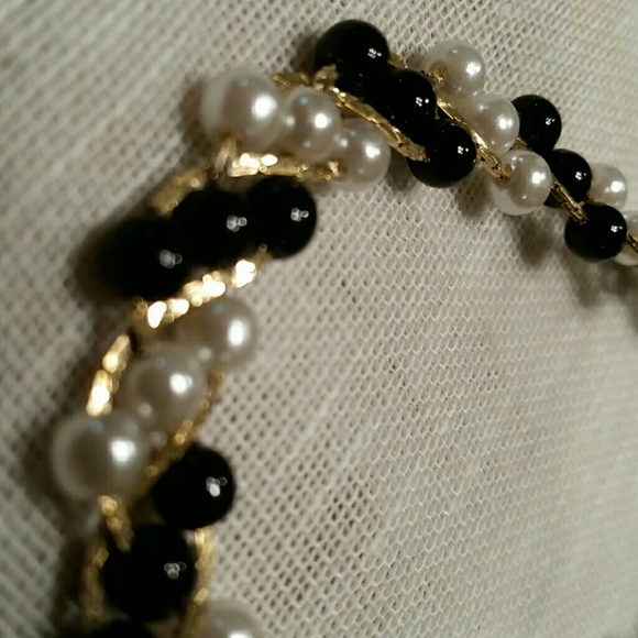 REDUCED Stunning Necklace / bracelet set. NWOT - Picture 2 of 3