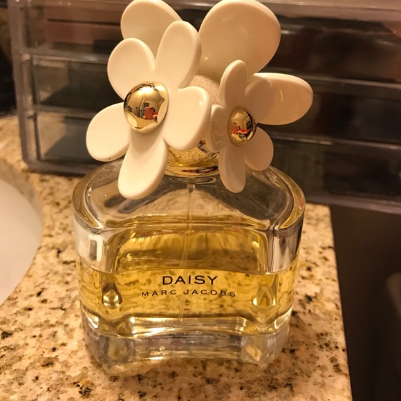 Marc Jacobs Daisy Perfume