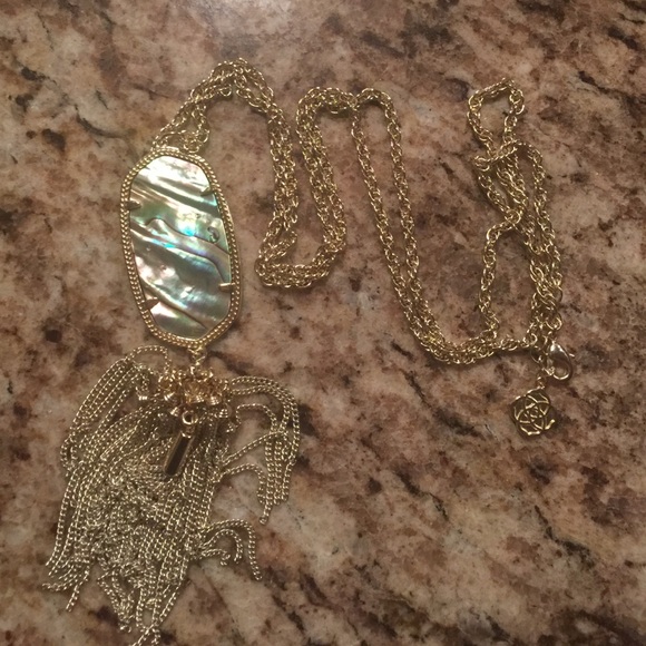 Kendra Scott Rayne necklace in Abalone