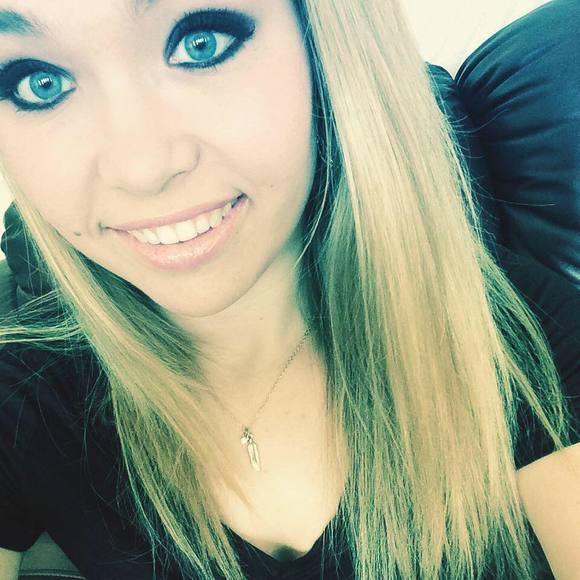 Meet your Posher, Anna grace