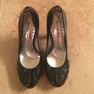 Gianni Bini Pumps