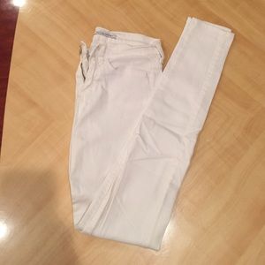 White Skinny Jeans - 'Flying Monkey' size 25