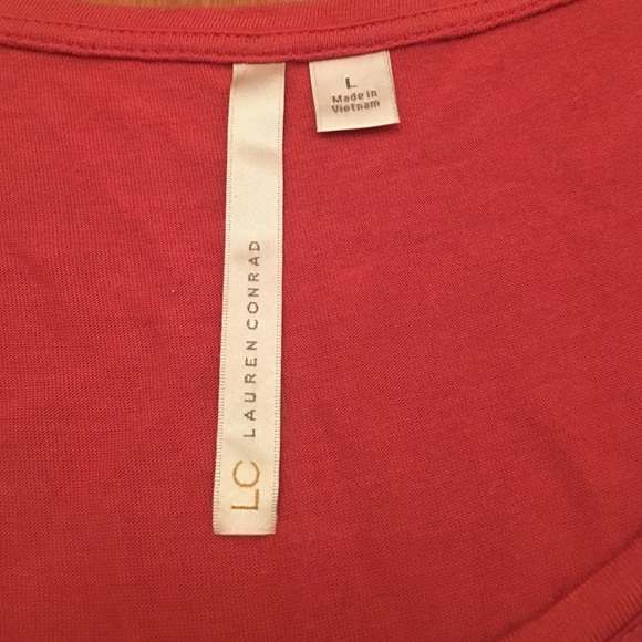 ❤️ Layered Top ❤️ - Picture 2 of 4
