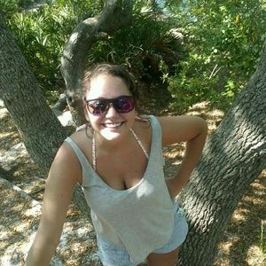 Meet your Posher, Erin