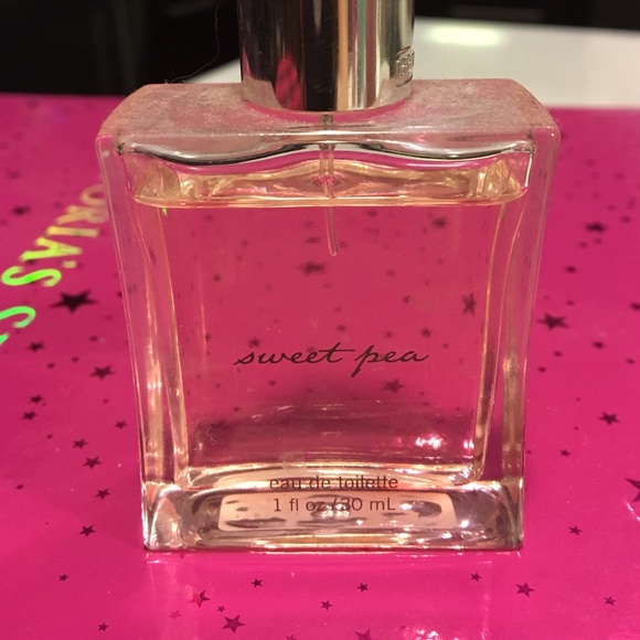 ‼️BLK FRI‼️ Sweet pea eau de toilette