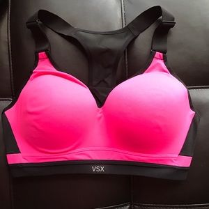 Incredible by Victoria Sport Bra