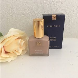Ester lauder makeup