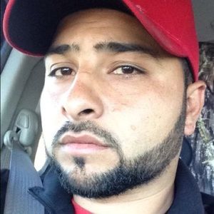 Meet your Posher, Uriel