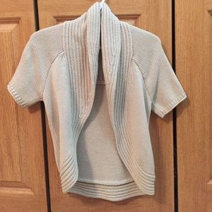 Short sleeve Express shrug