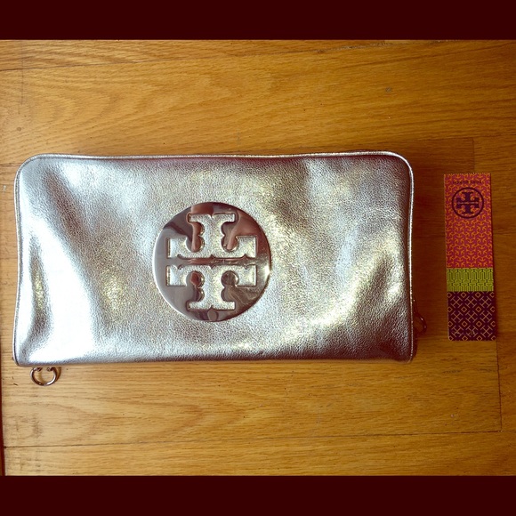 Tory Burch Handbags - Tory Burch Metallic Silver Reva Clutch BRAND NEW