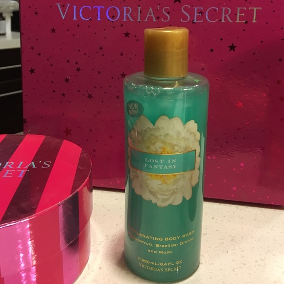 ‼️BLK FRI‼️ Lost in fantasy 🌸