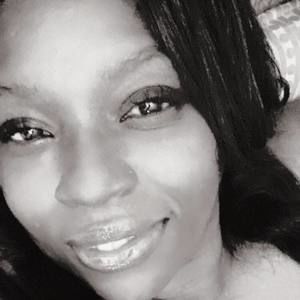 Meet your Posher, Sharifa