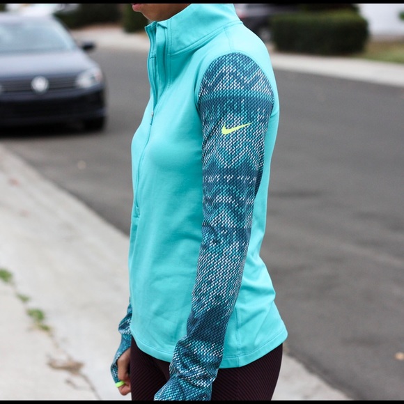 Nike Pro Dri-Fit Pullover