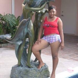 Meet your Posher, Keisha