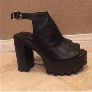 Cathy Jean chunky heels