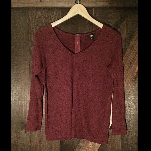 Mossimo sweater top