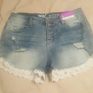 Women's Shorts