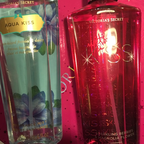 ‼️BLK FRI‼️ 💋 Aqua kiss & holiday with a kiss! 💋