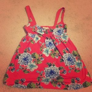**LIKE NEW**ABERCROMBIE & FITCH FLORAL TANK