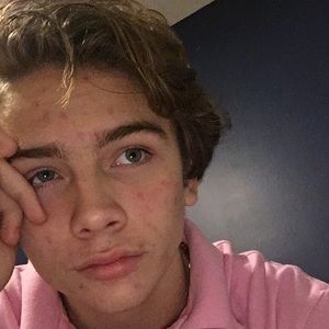 Meet your Posher, Cade