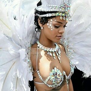 Meet your Posher, Jeshandria