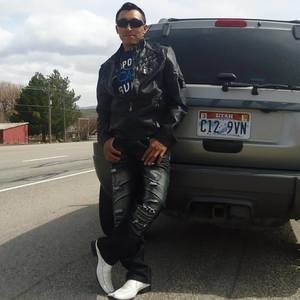 Meet your Posher, Larry