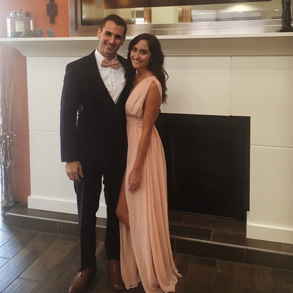 Meet your Posher!! πβ¨ - Picture 2 of 4