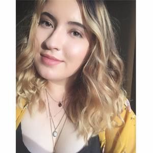 Meet your Posher, Aracely