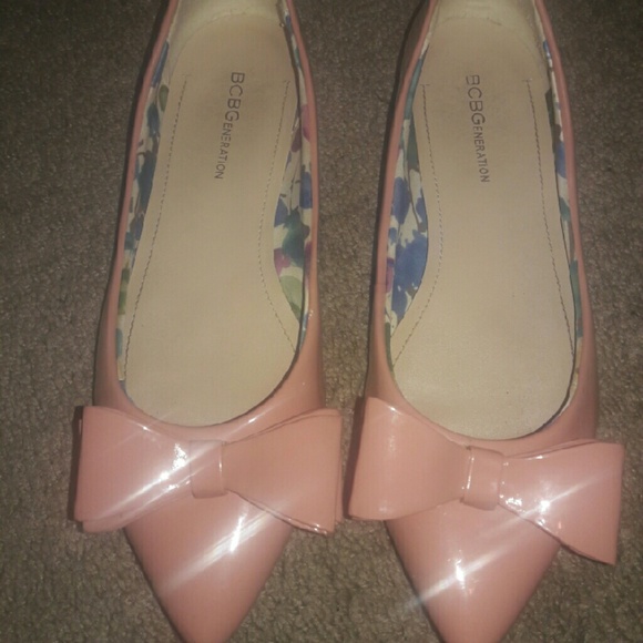 BCBG flats