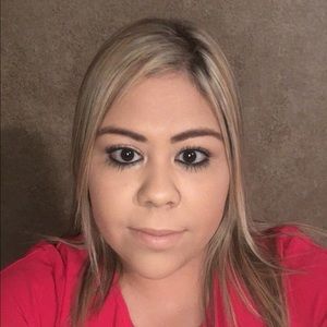 Meet your Posher, Christi