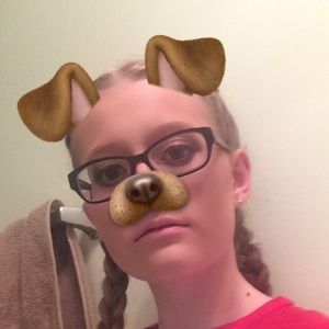 Meet your Posher, Bella