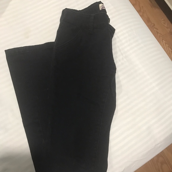 Black pants - Picture 3 of 4