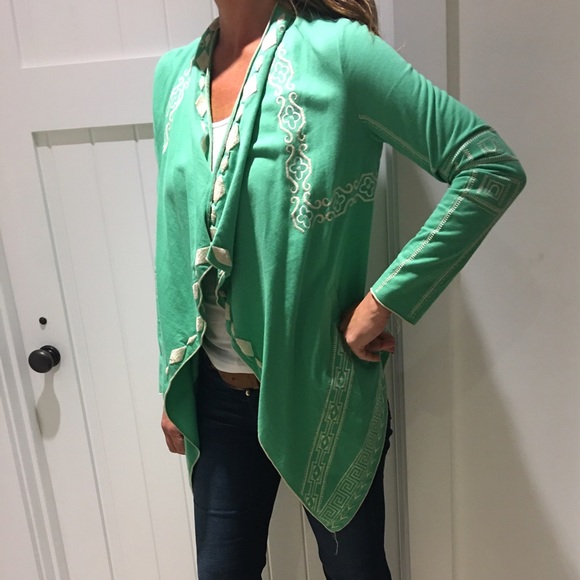 BOHO EMBROIDERED WRAP - Picture 2 of 5