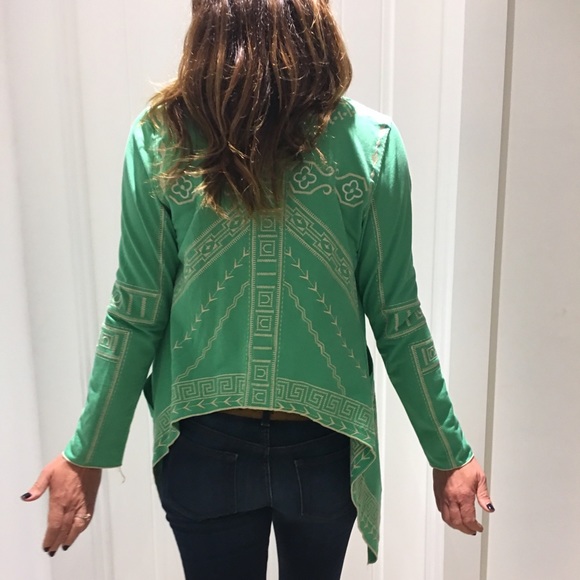 BOHO EMBROIDERED WRAP - Picture 4 of 5