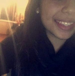 Meet your Posher, Karla